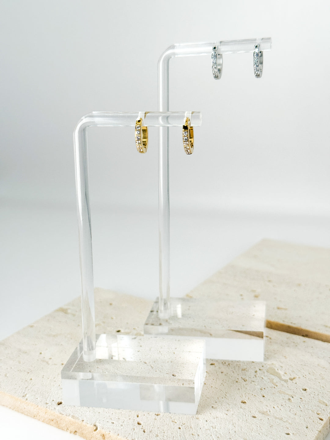 Luna Hoops